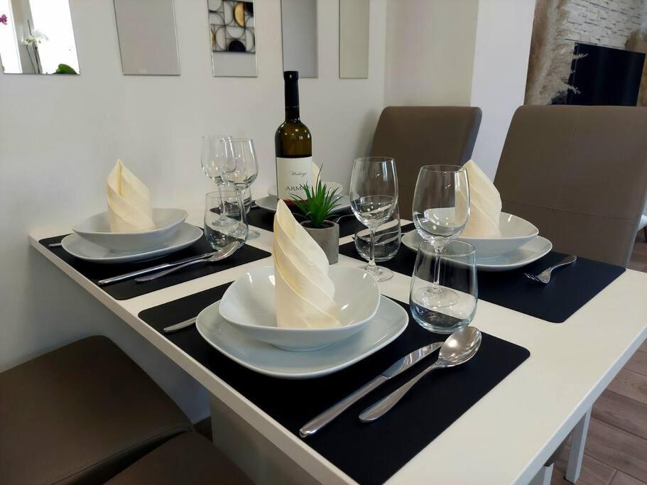 Valux Apartman Pula Exterior foto