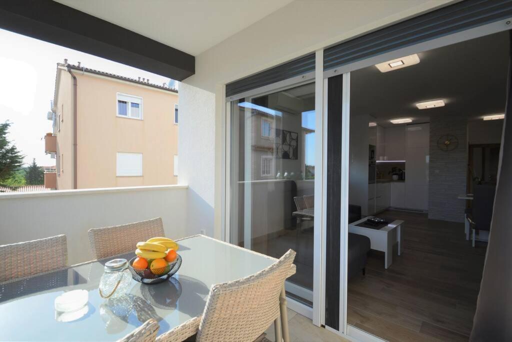 Valux Apartman Pula Exterior foto